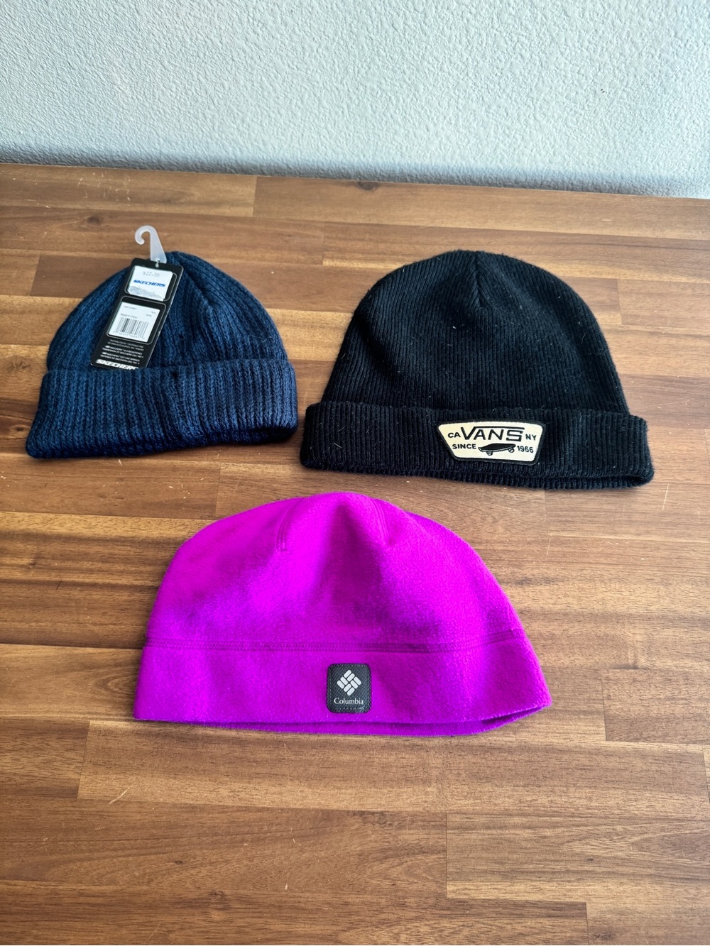 Columbia Vans Sketchers - Purple Beanie Hat Cap Hat Winter Headgear Bundle Lot